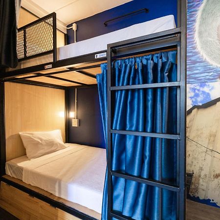Marco Polo Phuket Poshtel & Bistro Hostel Phòng bức ảnh